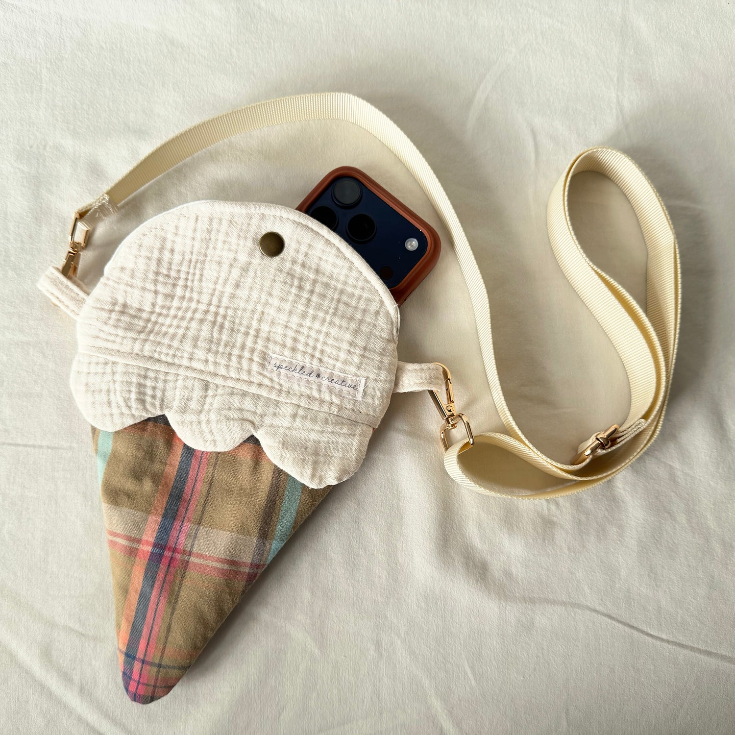 Vanilla Ice Cream Cone Bag
