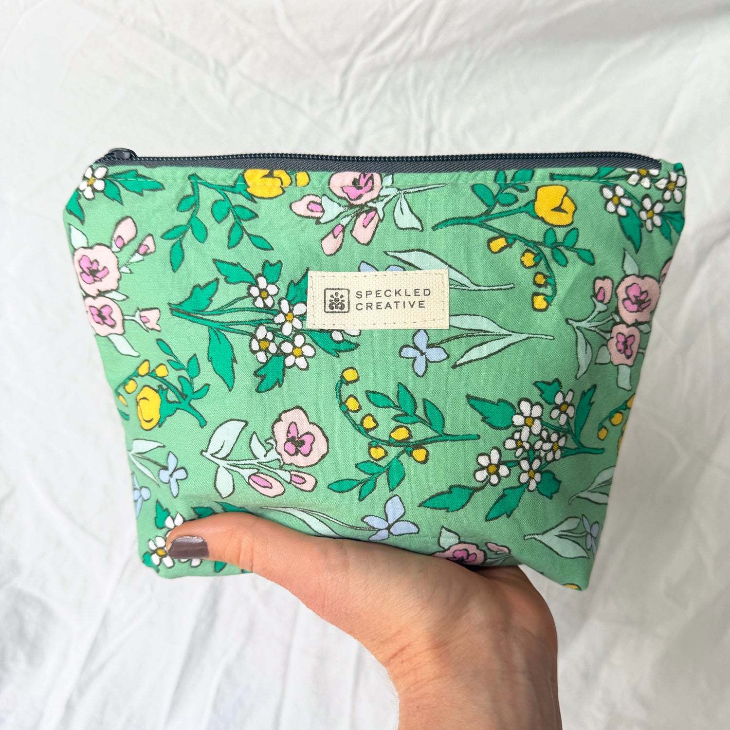 Green Wildflowers Stand-Up Zipper Pouch