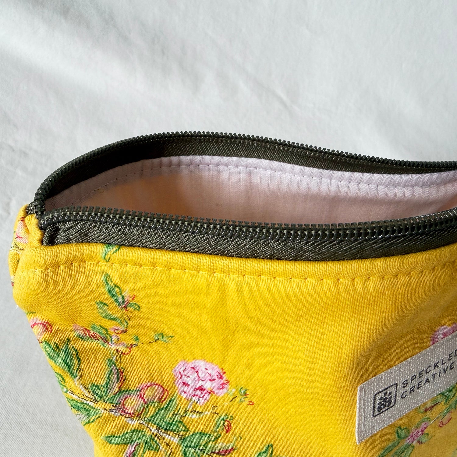 Rosy Yellow Stand-Up Zipper Pouch