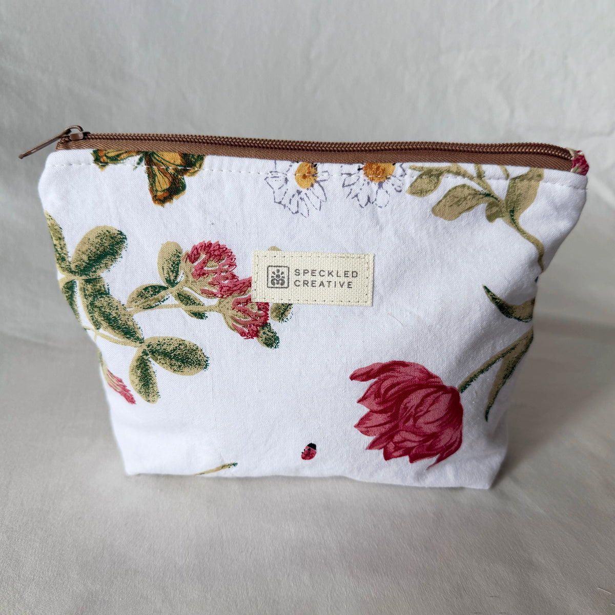 Garden Flowers Stand-Up Zipper Pouch